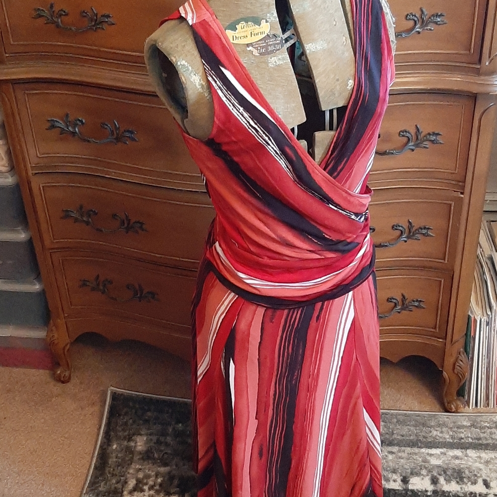 Alyn Paige surplice stretchy dress